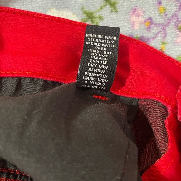 Celebrity Pink Skinny Jeans Red Small - Picture 16 of 16